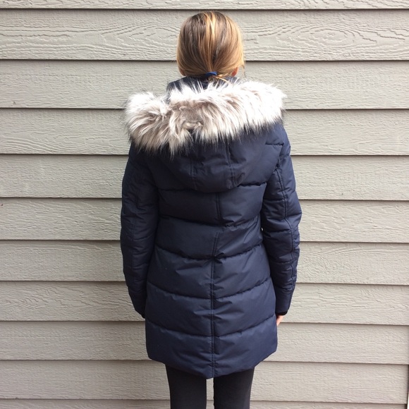 Luxurious Nautica Water Resistant Navy Warm Puffer Parka - Picture 5 of 16